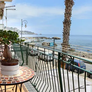 Sun Sea House Taormina Appartamento